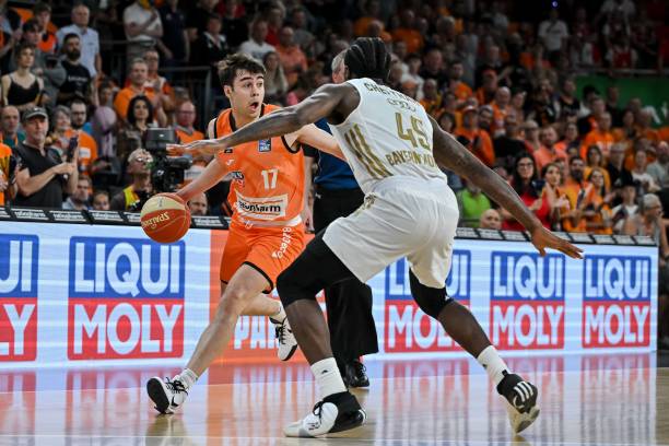 秘密武器 秘密武器